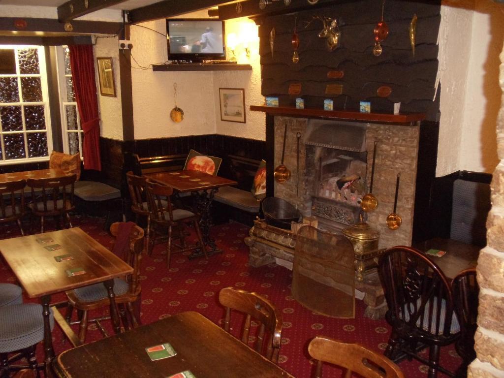 The Angel Inn オールストン エクステリア 写真