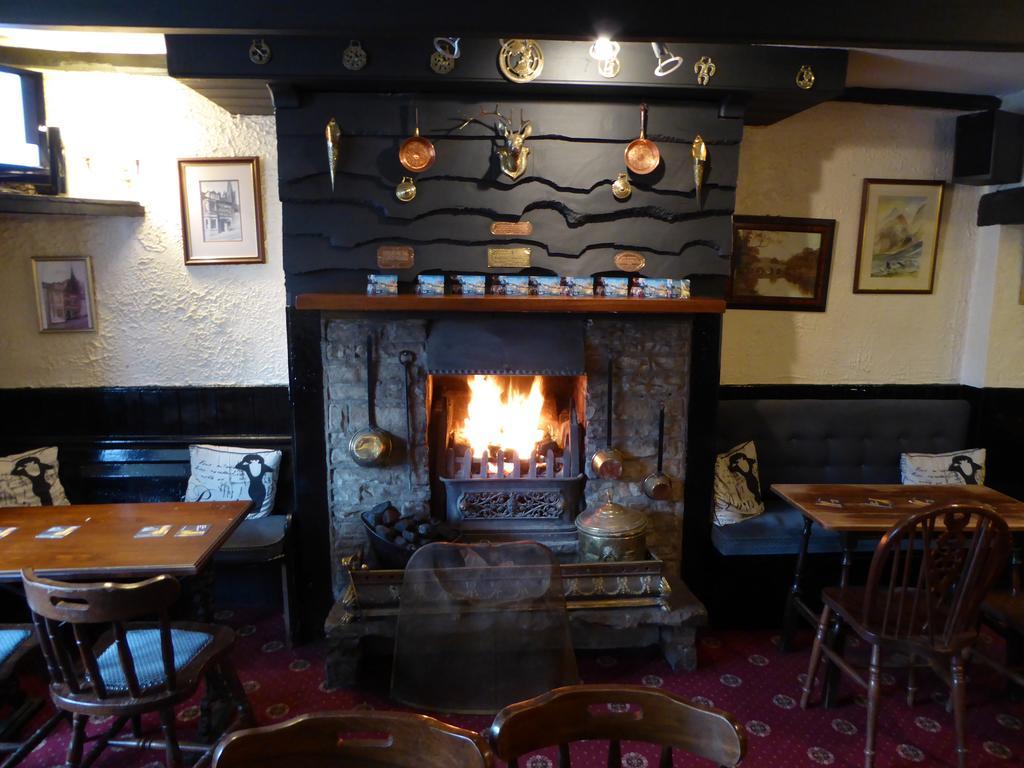 The Angel Inn オールストン エクステリア 写真