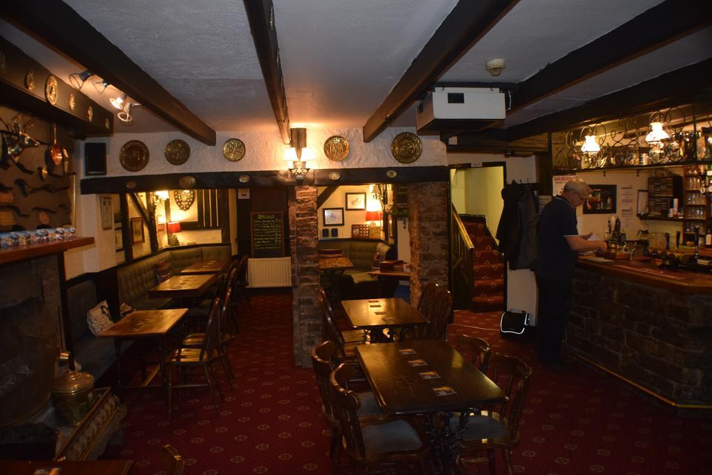 The Angel Inn オールストン エクステリア 写真